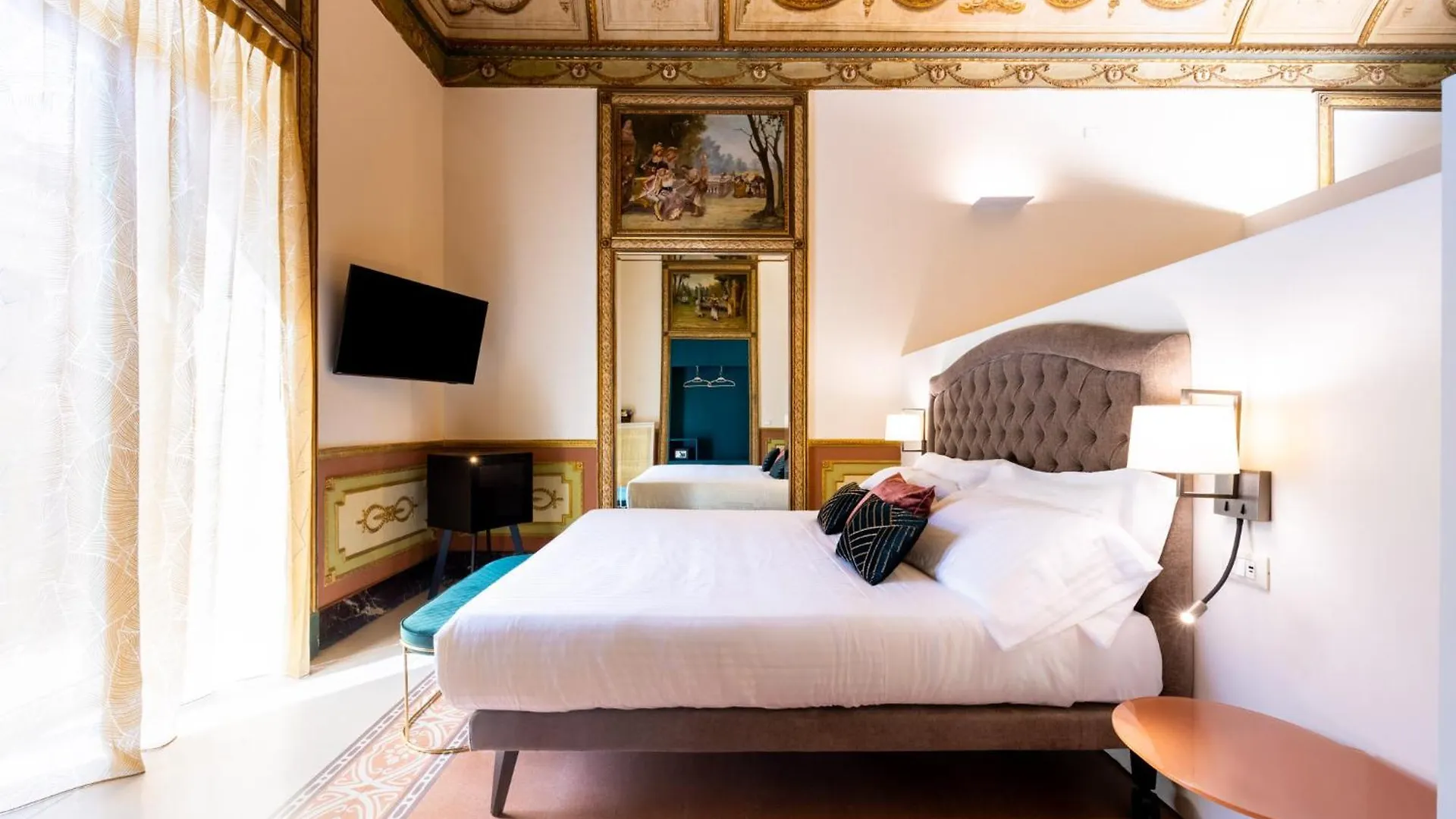 Palazzo Genuardi - Charming Rooms - Palermo Bed & Breakfast